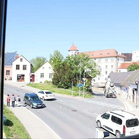Penzion-Apartman Soucek Jindřichŭv Hradec Exteriör bild