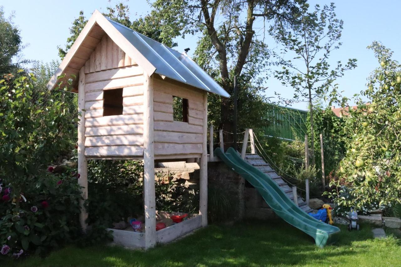 Penzion-Apartman Soucek Jindřichŭv Hradec Exteriör bild