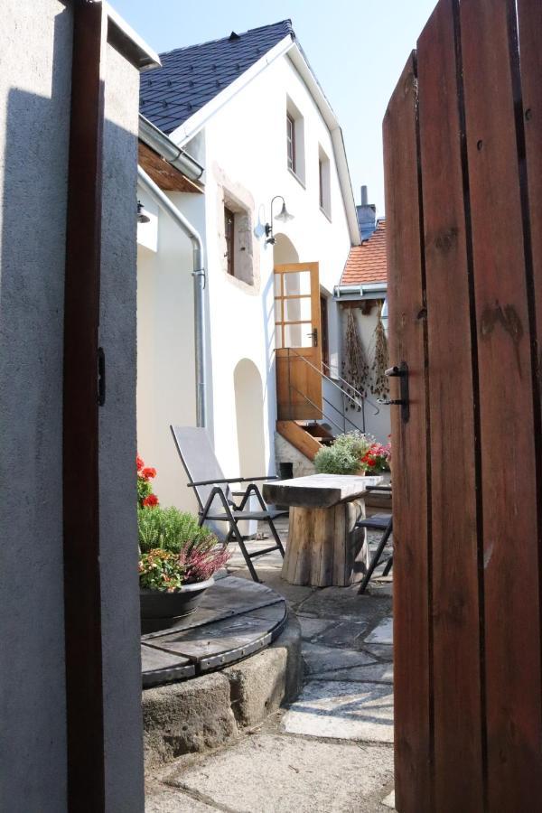 Penzion-Apartman Soucek Jindřichŭv Hradec Exteriör bild