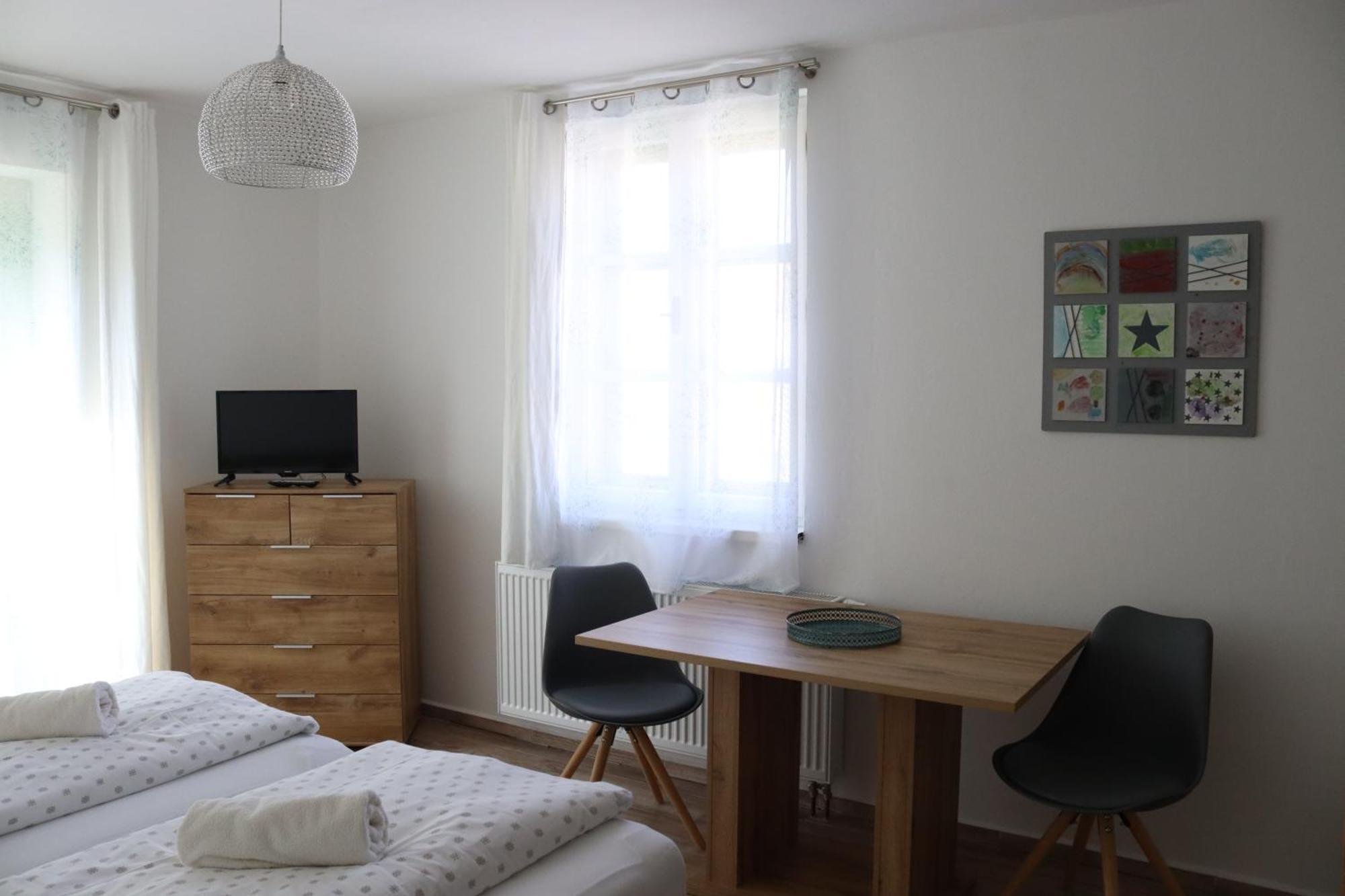Penzion-Apartman Soucek Jindřichŭv Hradec Exteriör bild