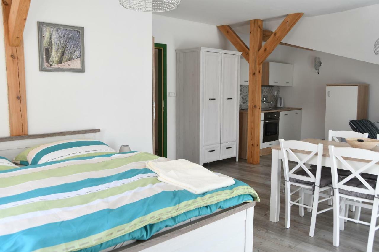 Penzion-Apartman Soucek Jindřichŭv Hradec Exteriör bild