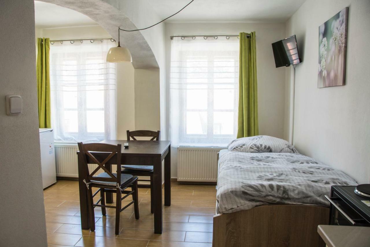 Penzion-Apartman Soucek Jindřichŭv Hradec Exteriör bild